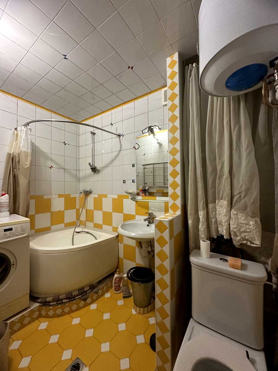 1859911857556134