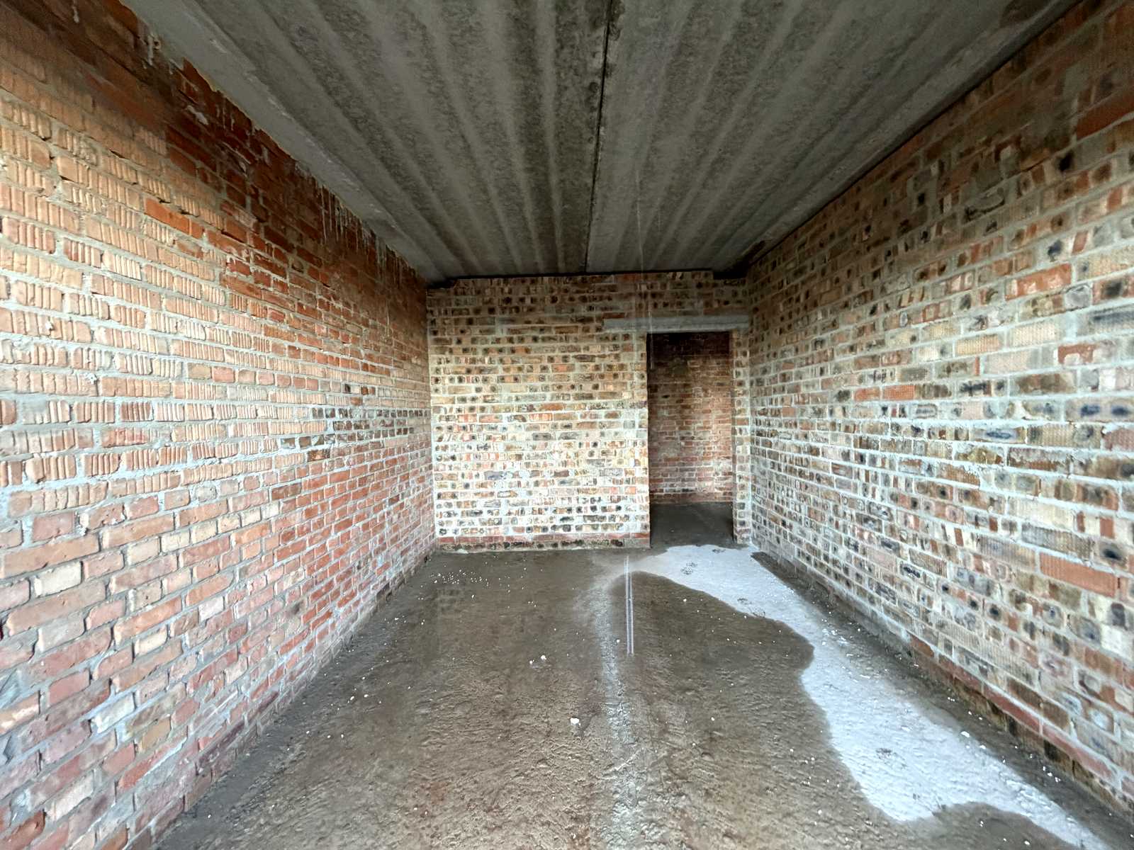 1859930402032178