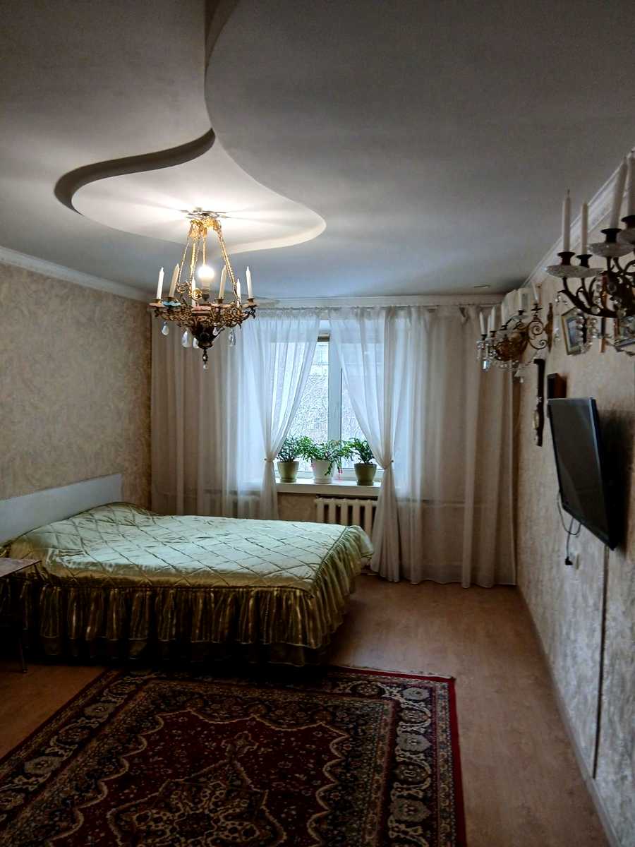 1859987850561236