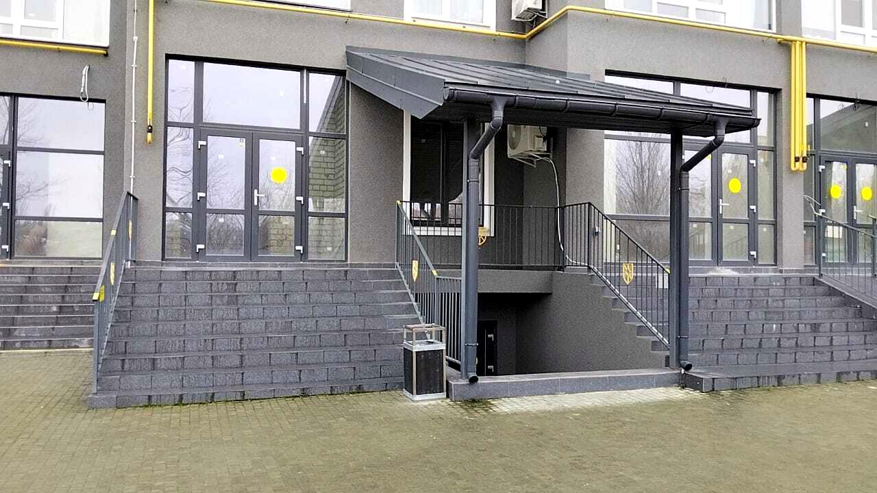 1859988586960417