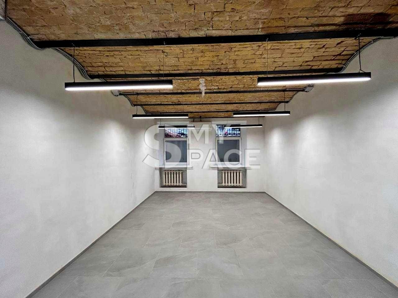 1859996136103833