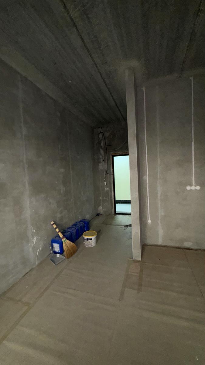 1859998136089433