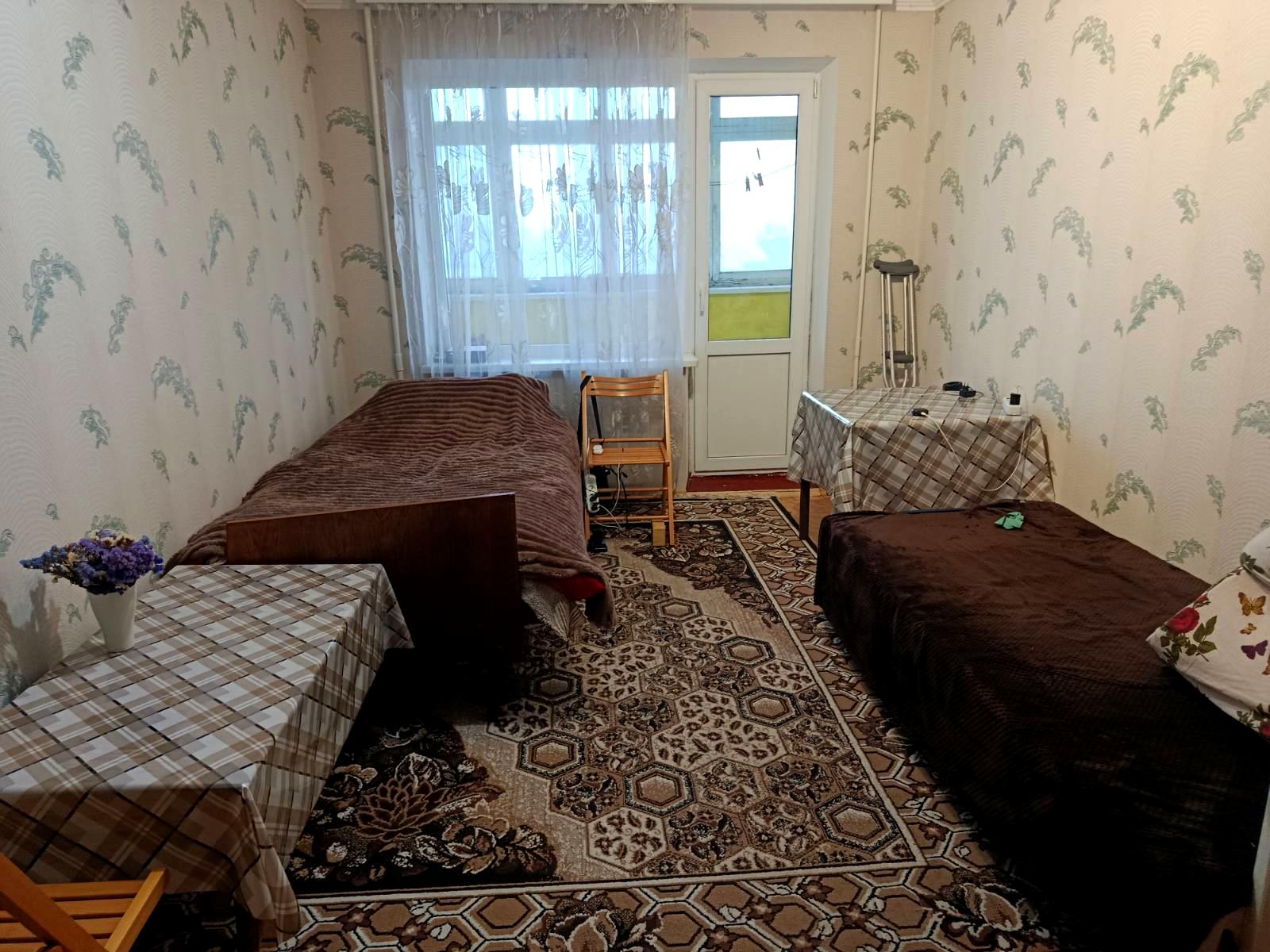 1859999677638843
