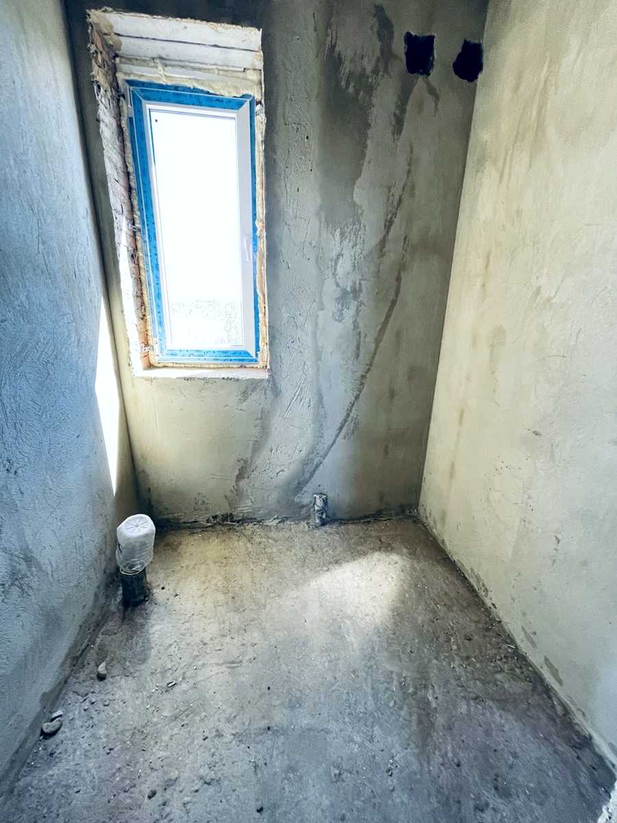 1860002542289163