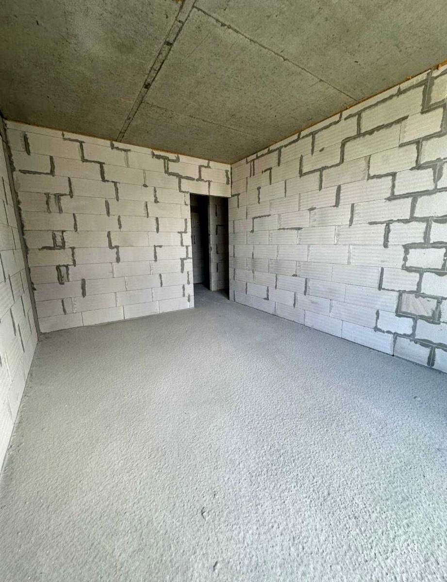 1860005037309960