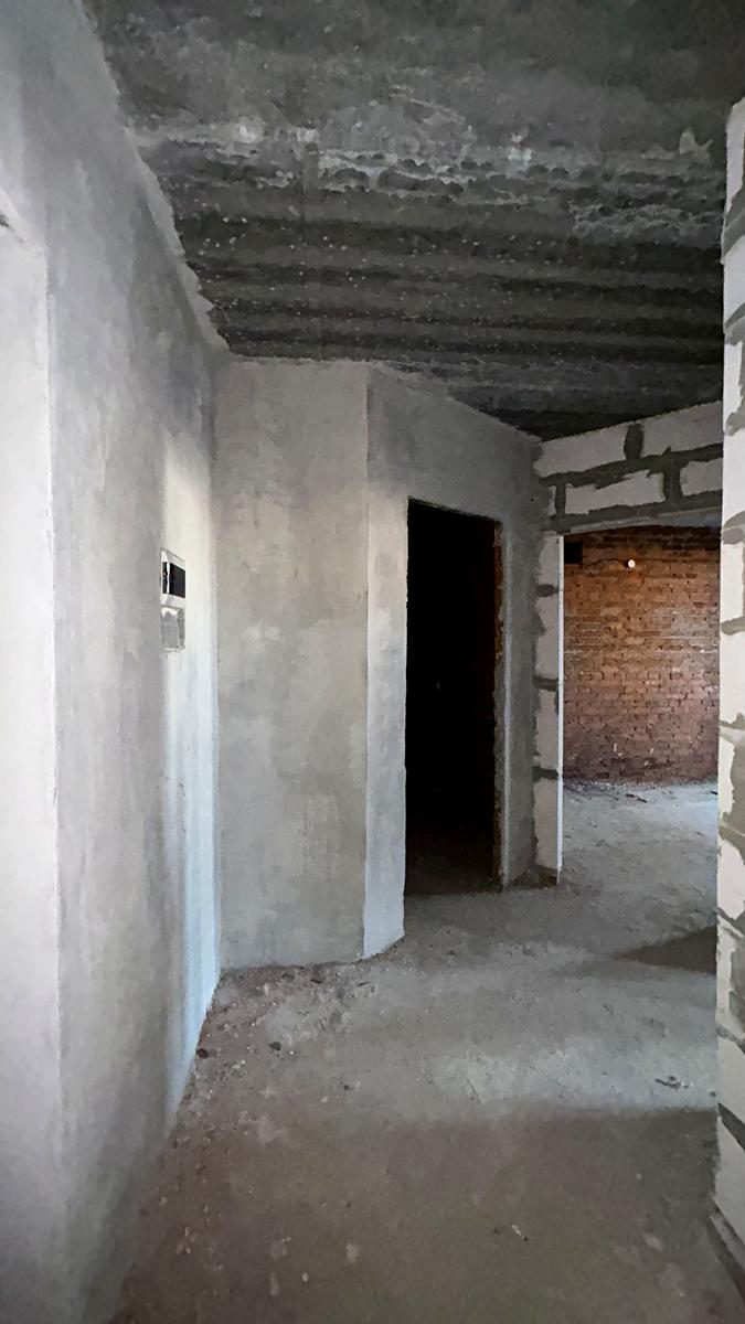 1860005248787983