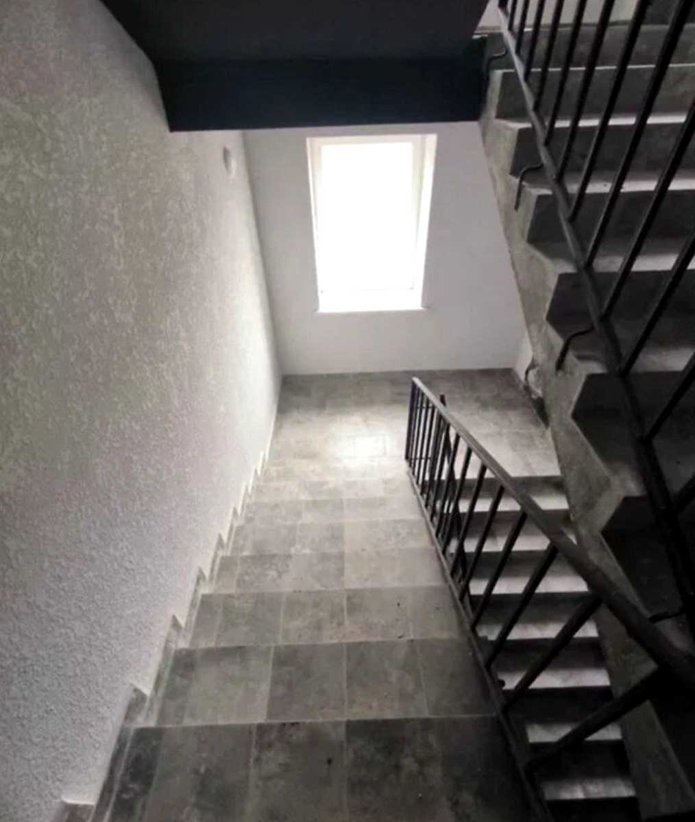 1860022782593546