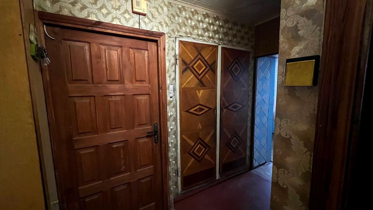 1860029926350047