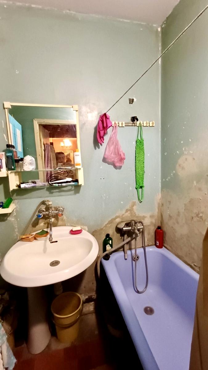 1860068055959988