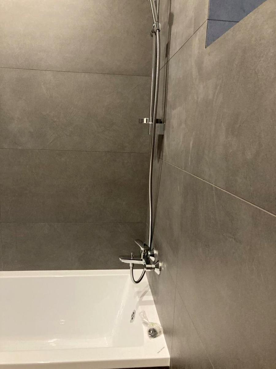 1860088295190534