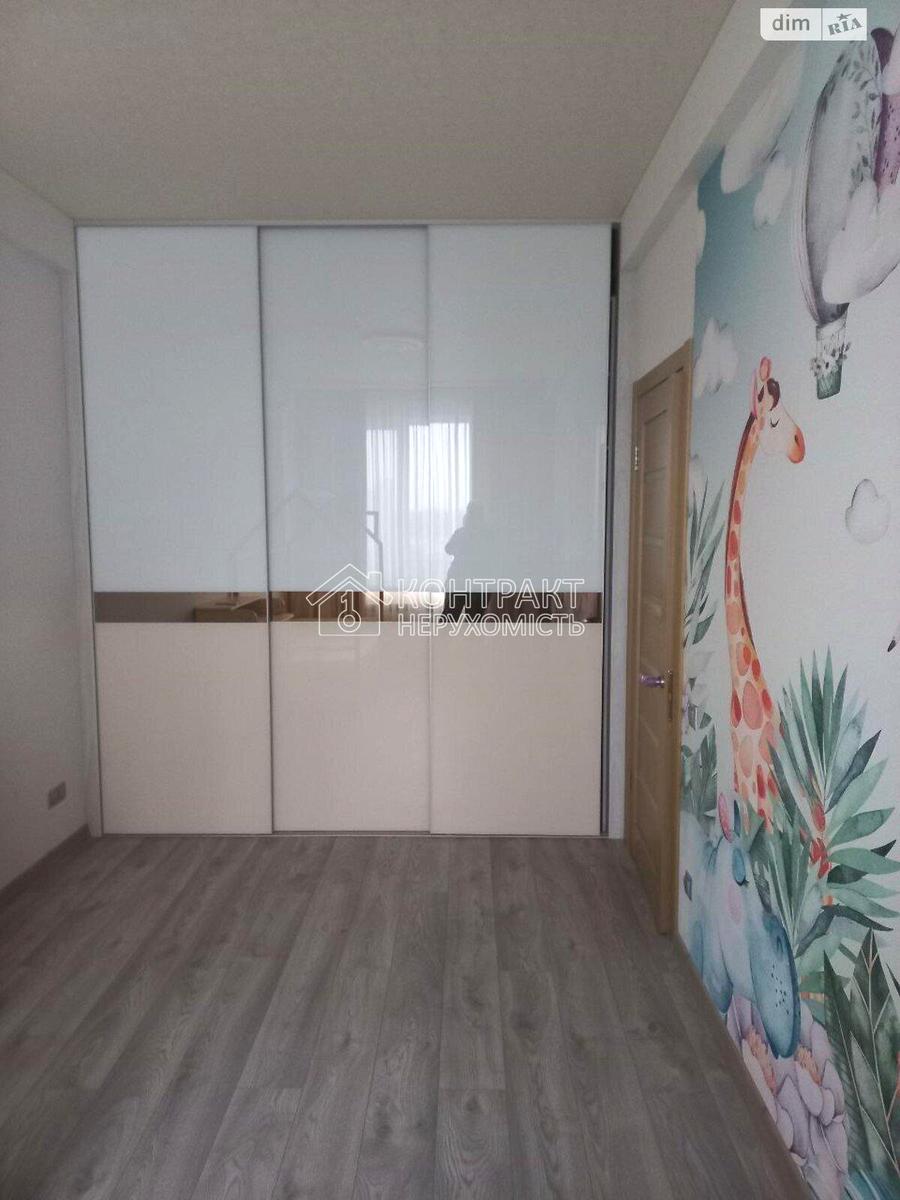 1860091150665887