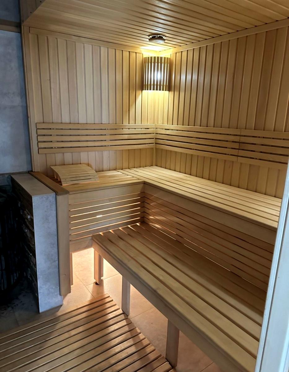 1860092272627621
