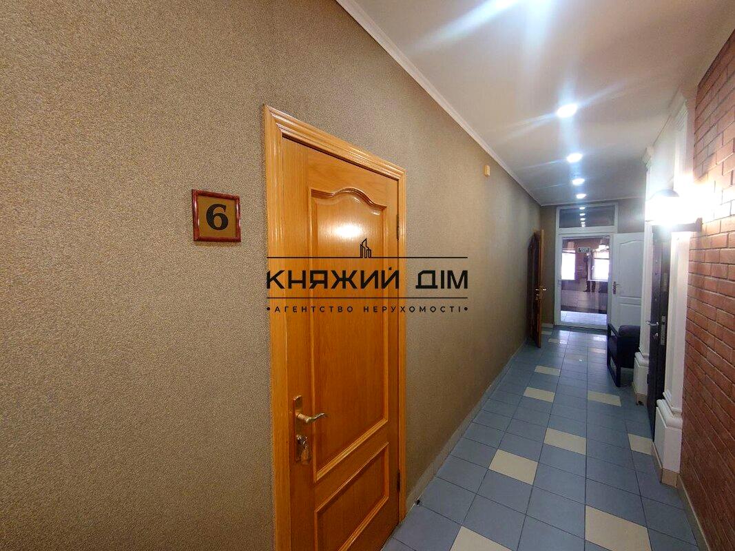 1860095477629669