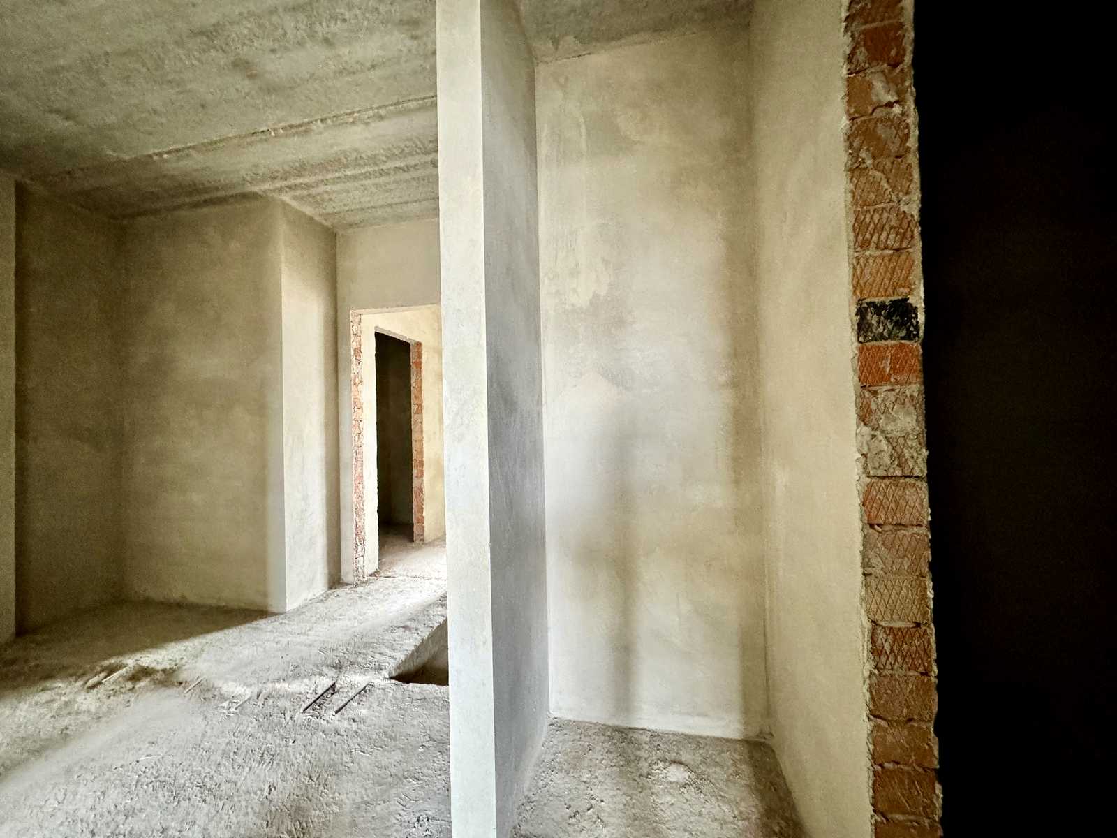 1860167651080397