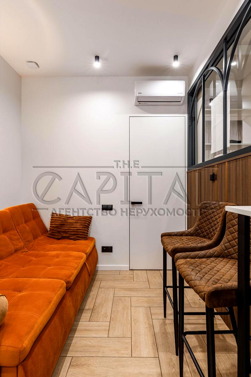 1860171224072830