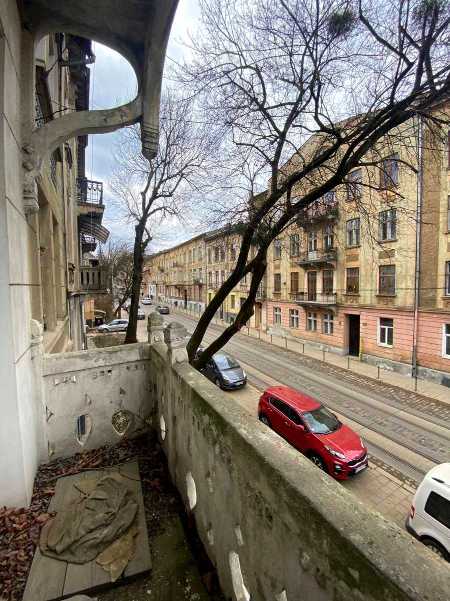 1860180242392089