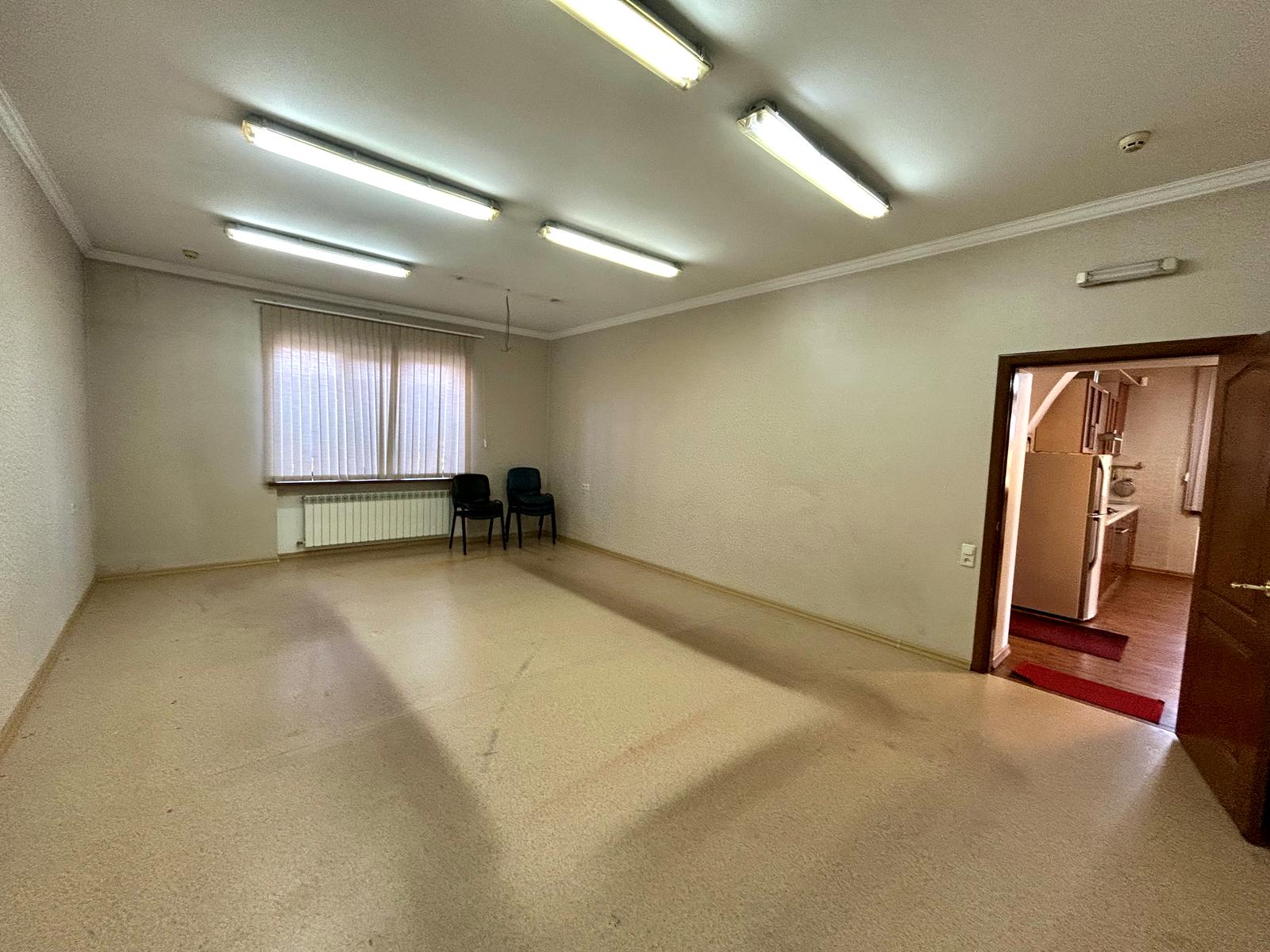 Дом по адресу ул. Солнечная (площадь 260 м²) - imageAlt 6 Дом по адресу ул. Солнечная (площадь 260 м²) - Atlanta.ua - imageAlt 6
