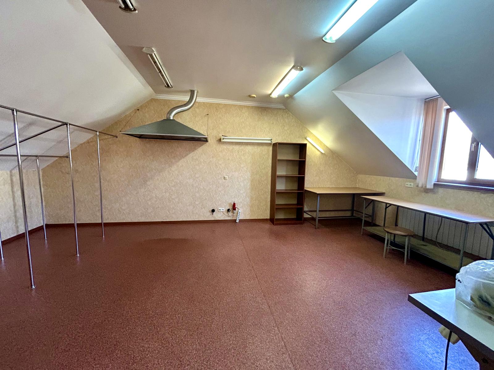 Дом по адресу ул. Солнечная (площадь 260 м²) - imageAlt 16 Дом по адресу ул. Солнечная (площадь 260 м²) - Atlanta.ua - imageAlt 16