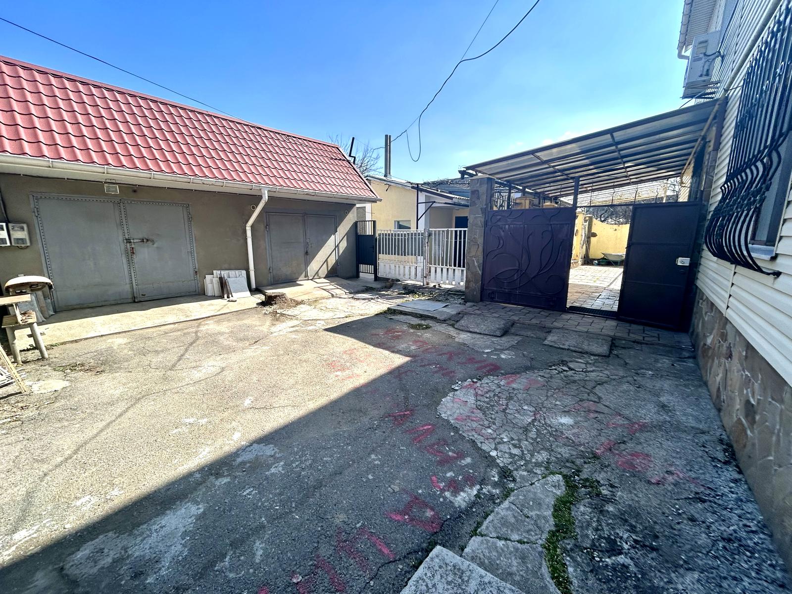 Дом по адресу ул. Солнечная (площадь 260 м²) - imageAlt 21 Дом по адресу ул. Солнечная (площадь 260 м²) - Atlanta.ua - imageAlt 21