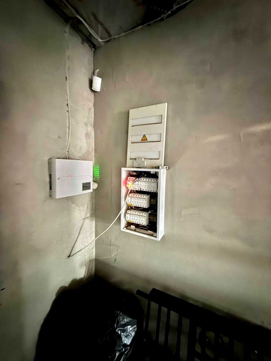1860262158428813