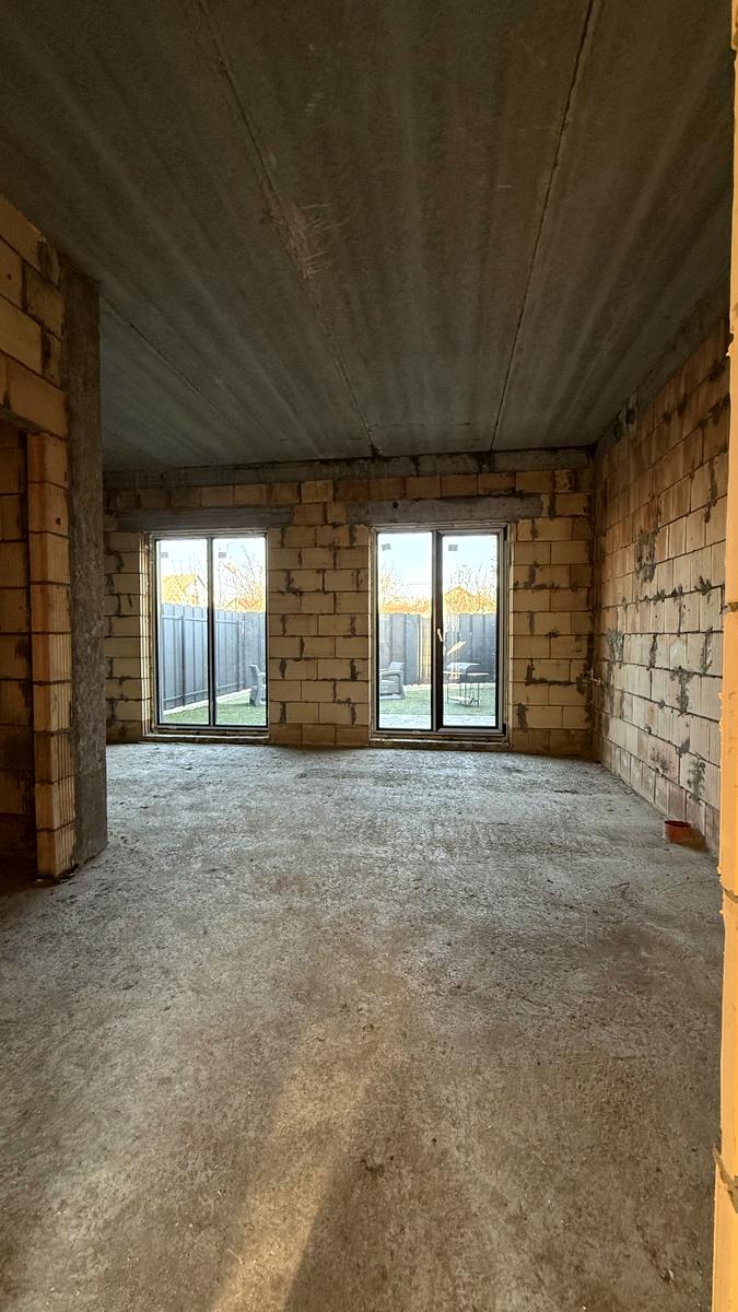 1860370381963213