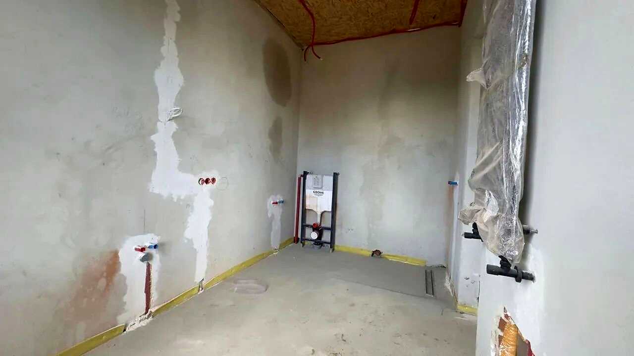 1860403974704796