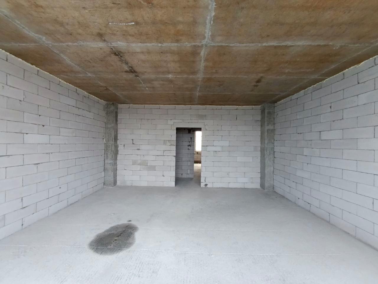 1860443174414264
