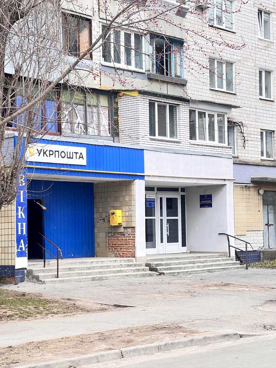 1860443816677625