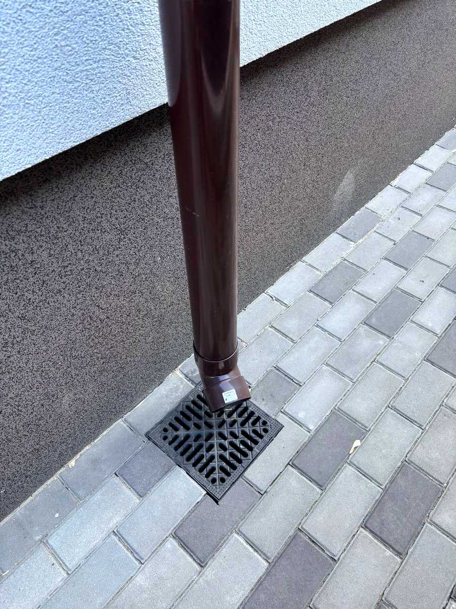 1860448486599437