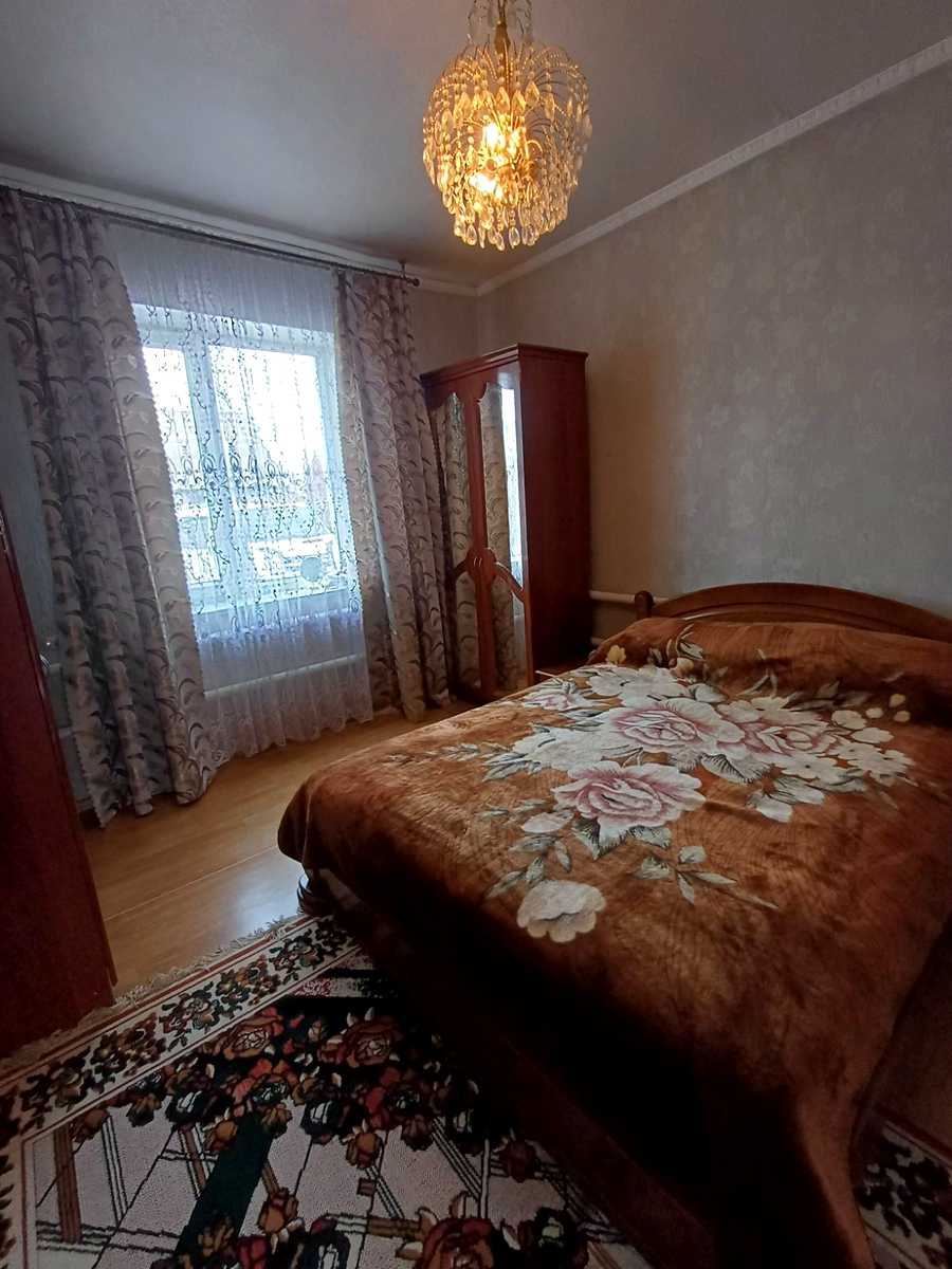 1860454875237580
