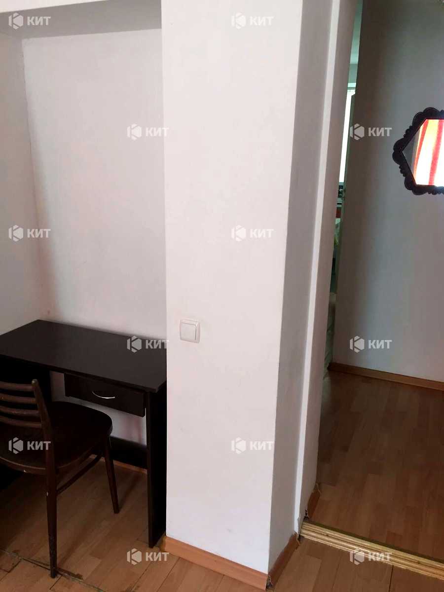 1860463537397025
