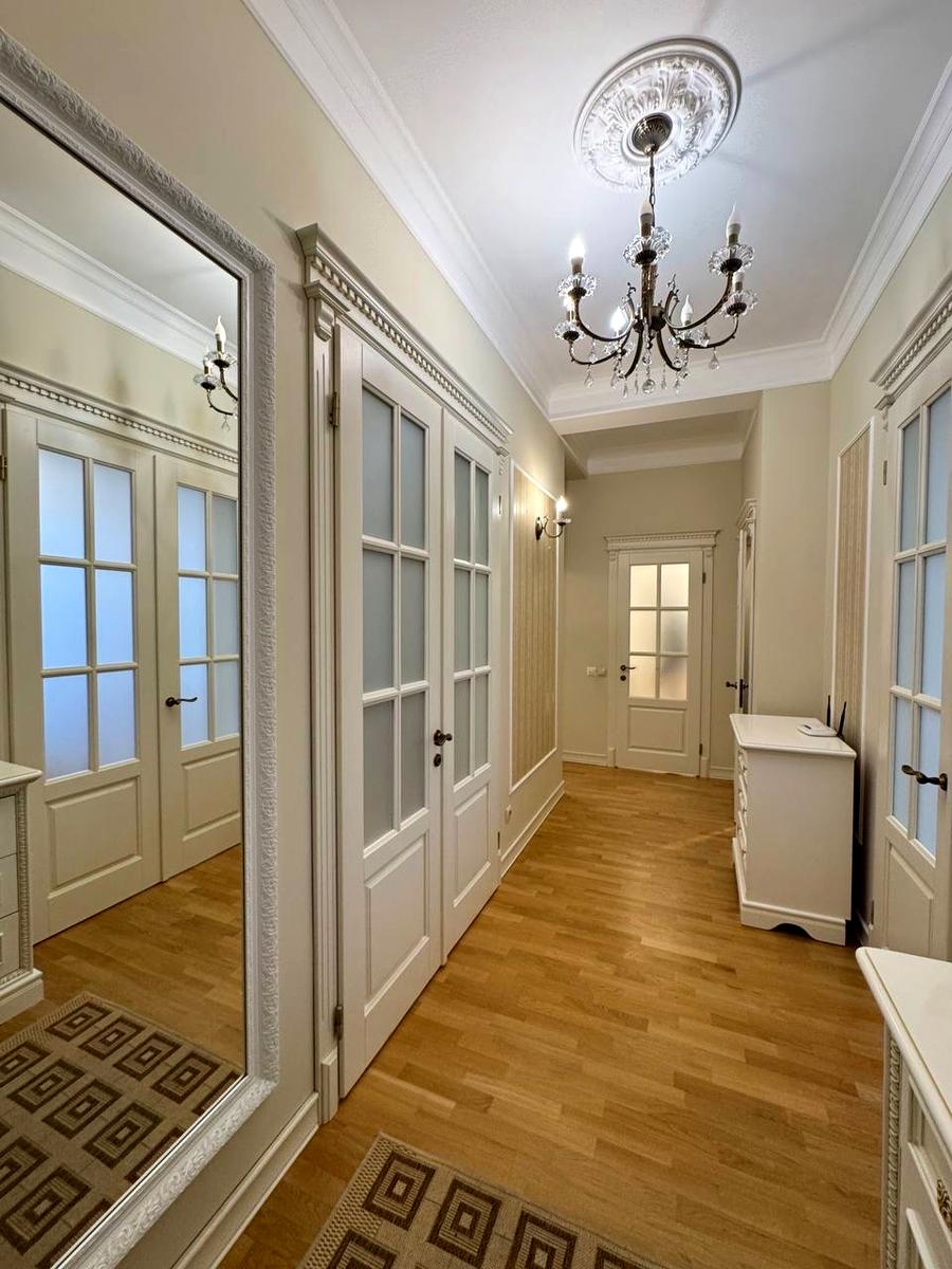 1860518742744473