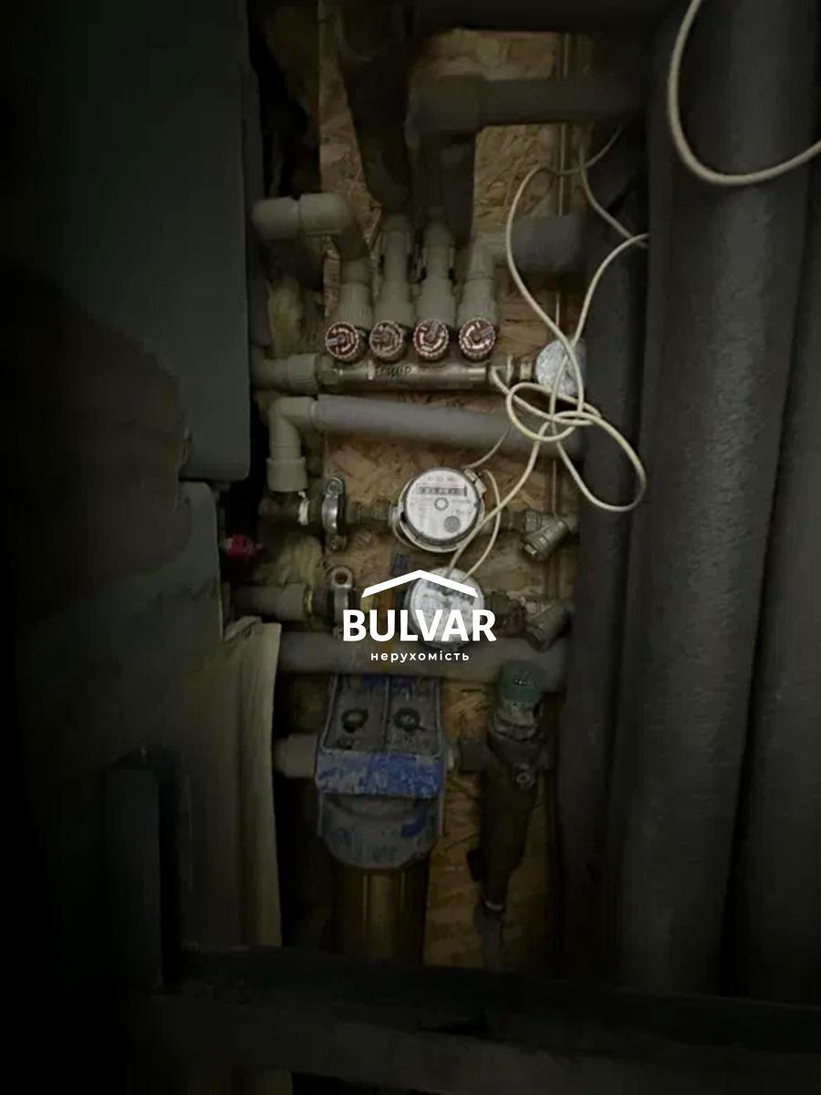 1860531655719363