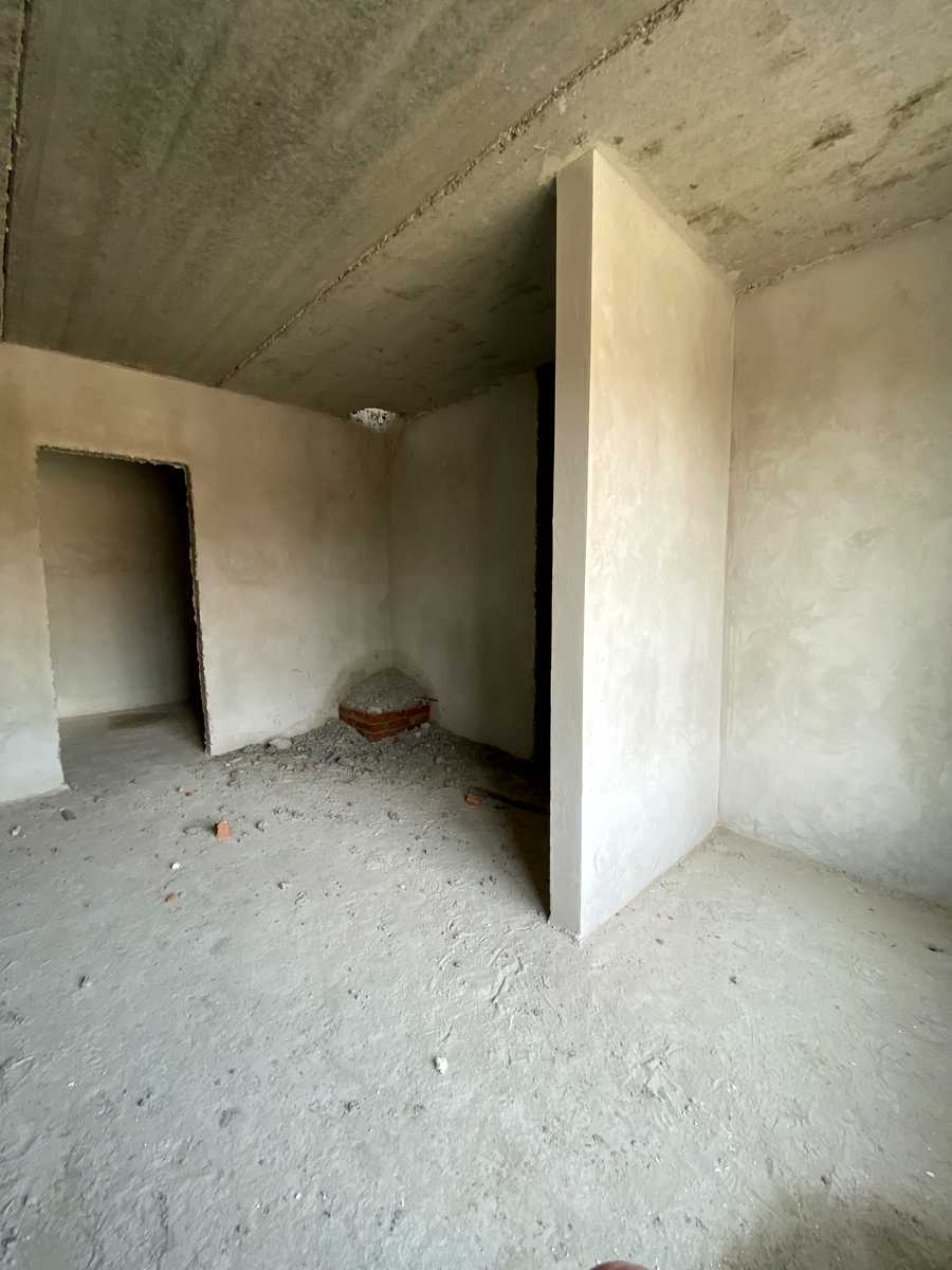 1860544272923440