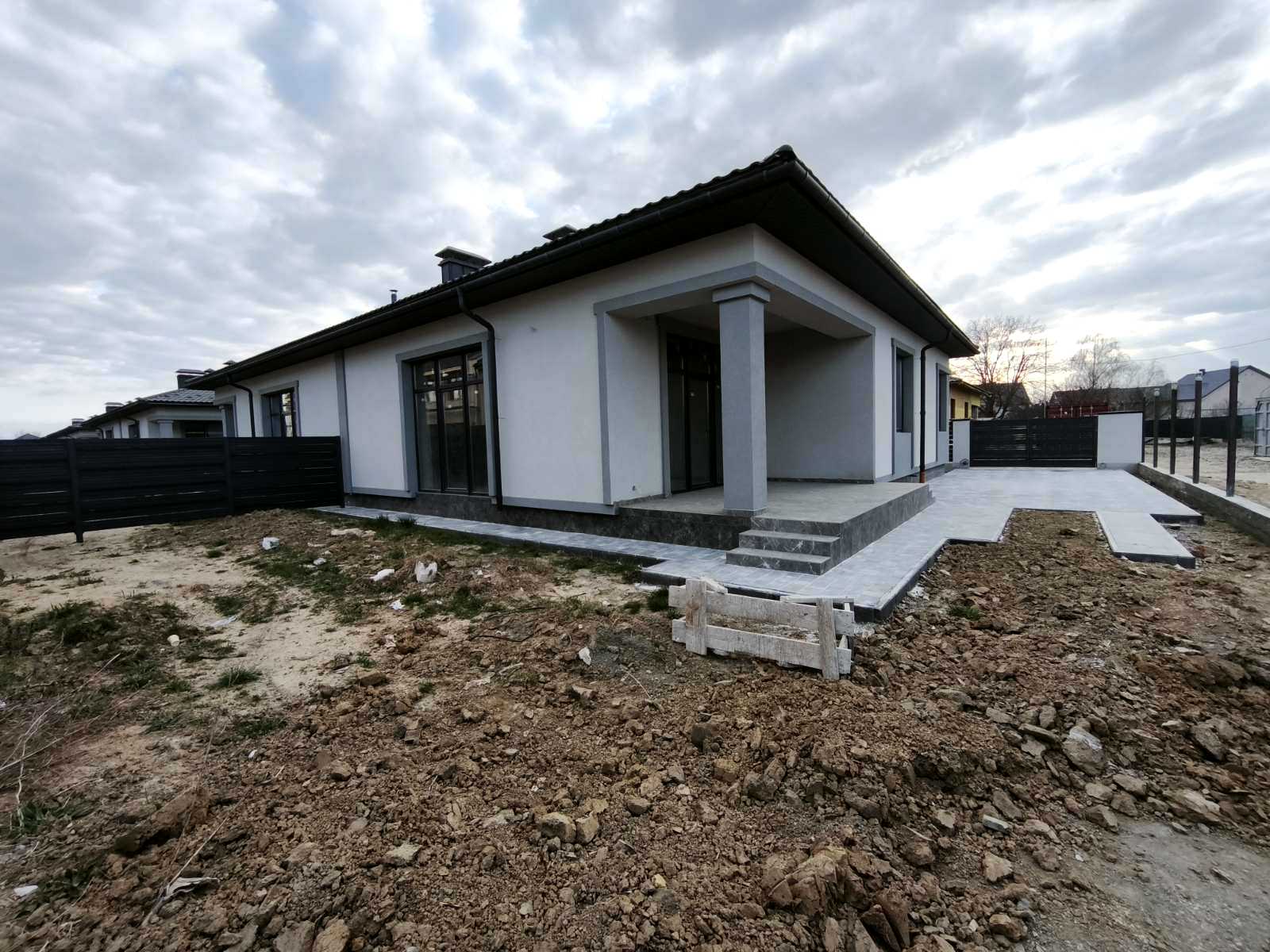 1860549552662688