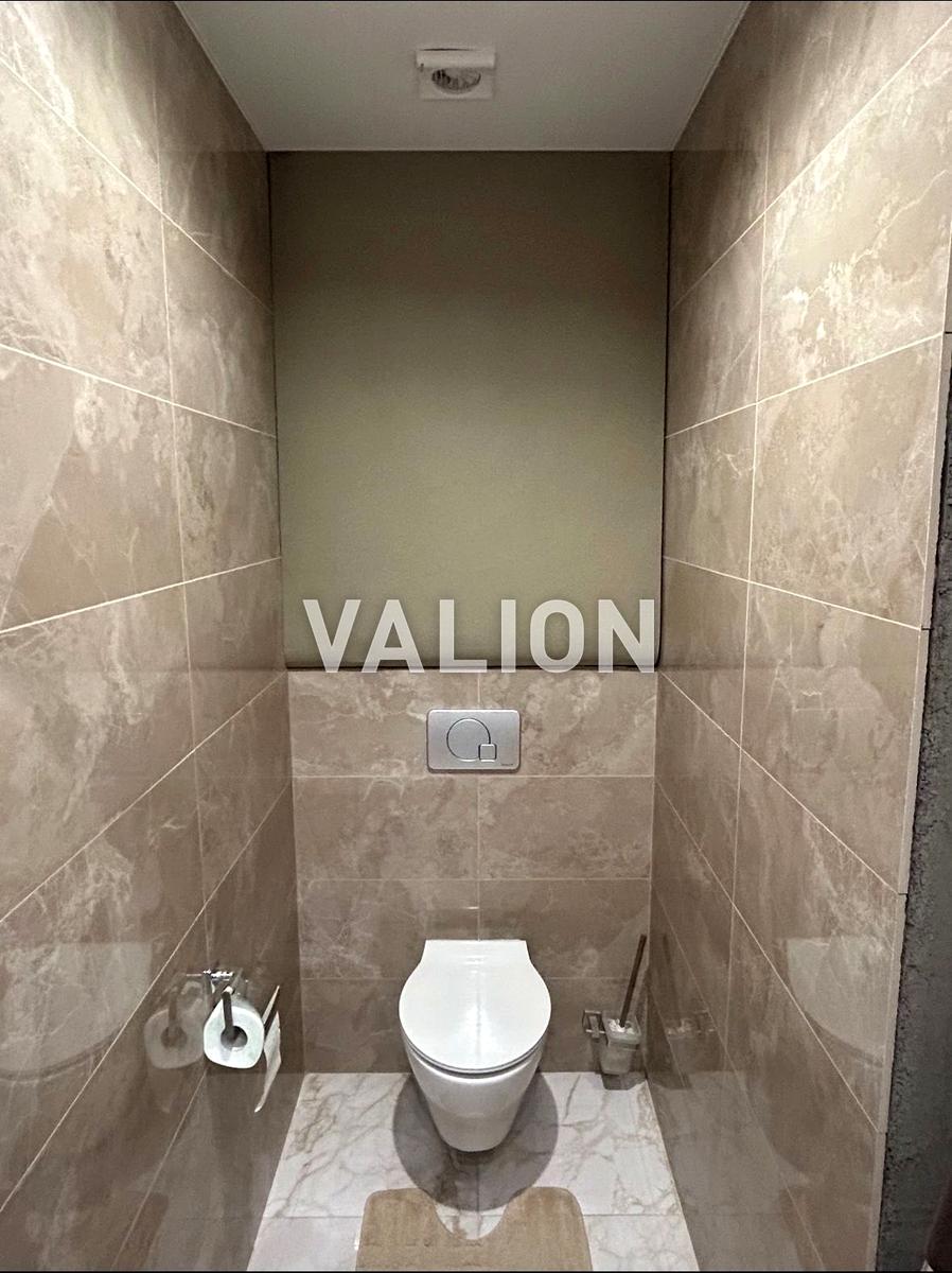 1860556196449060