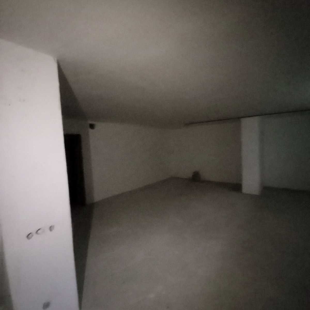 1860607661288372