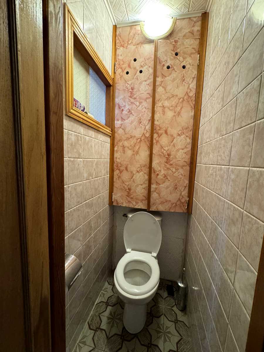 1860621536437131