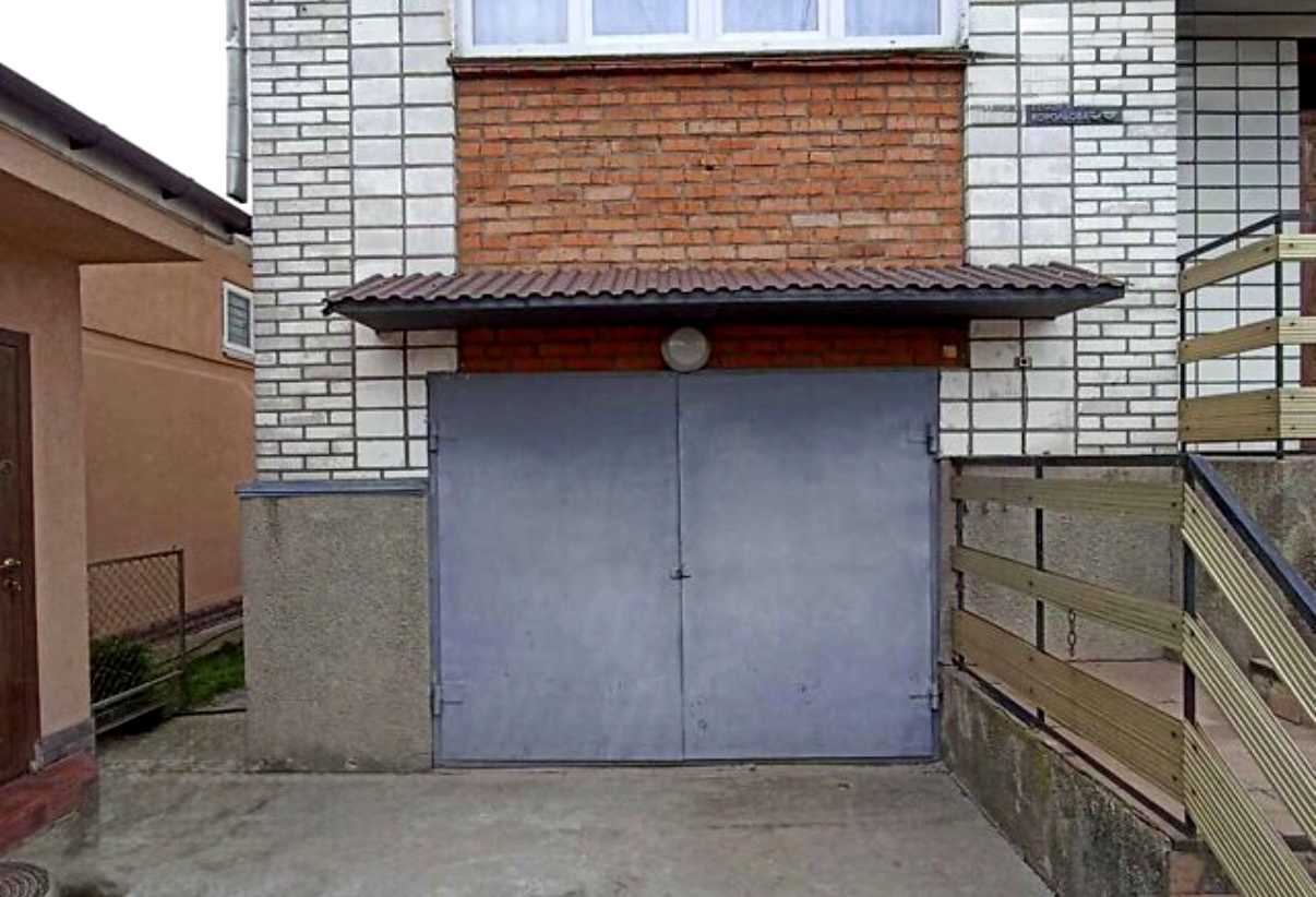 1860621830556853