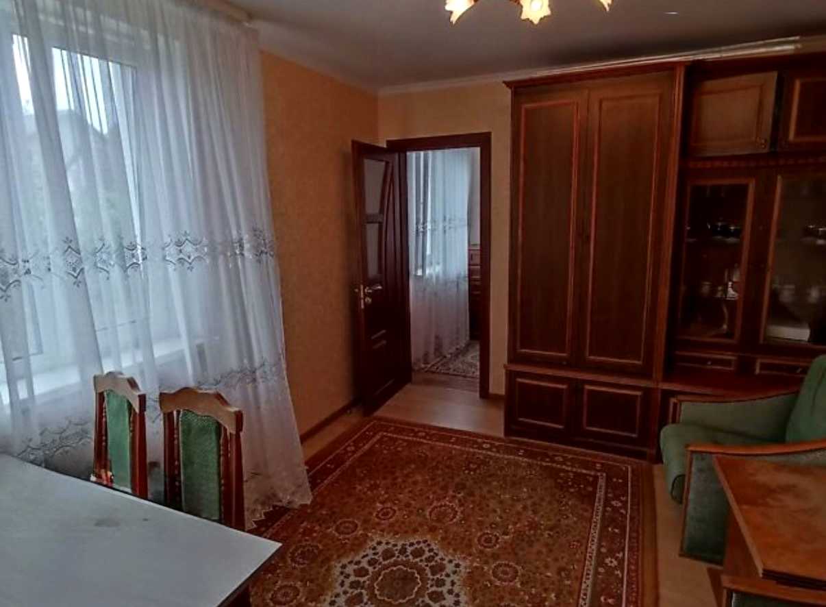 1860621831015592