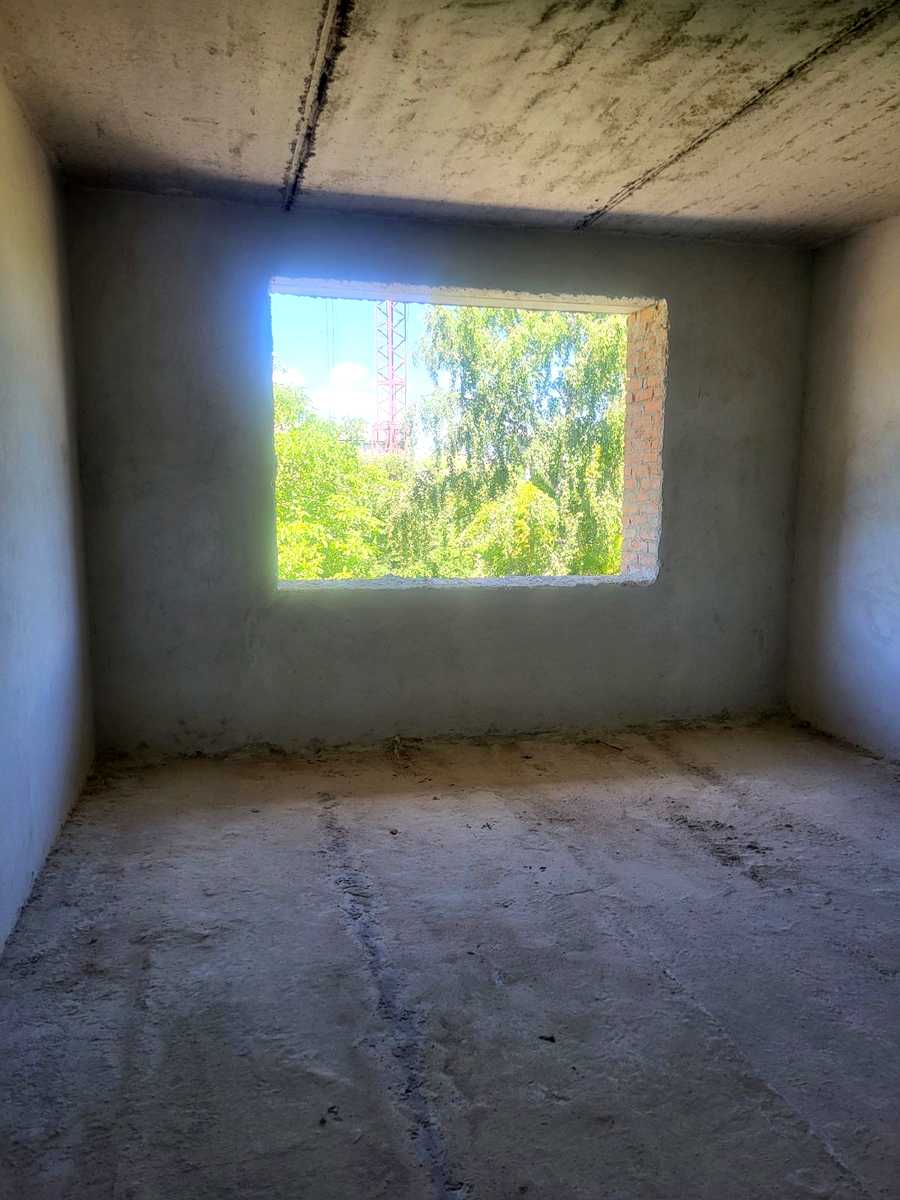 1860627759109342