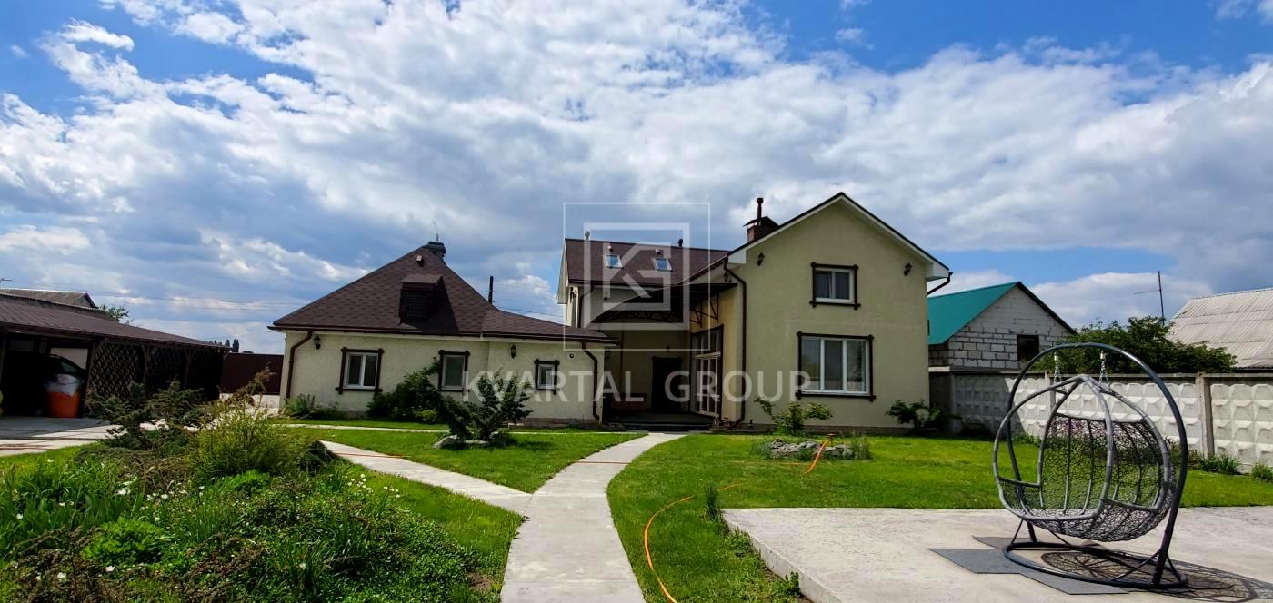 1860639745925419