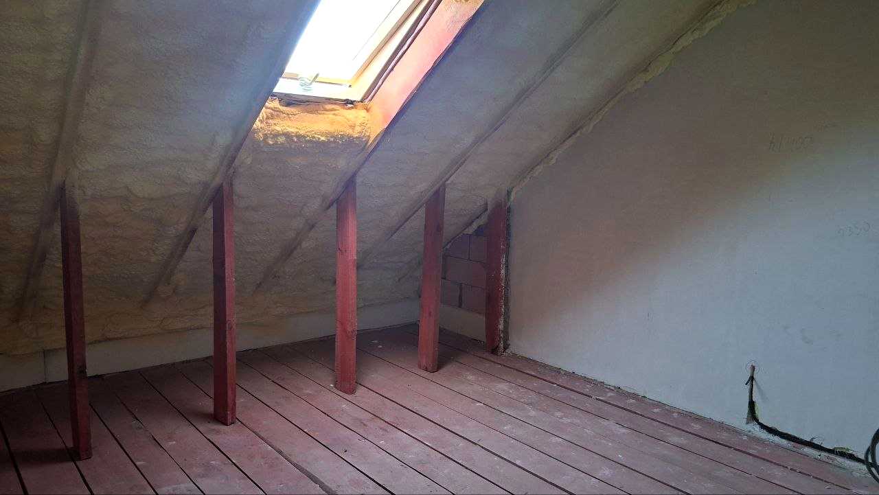 1860644292489624