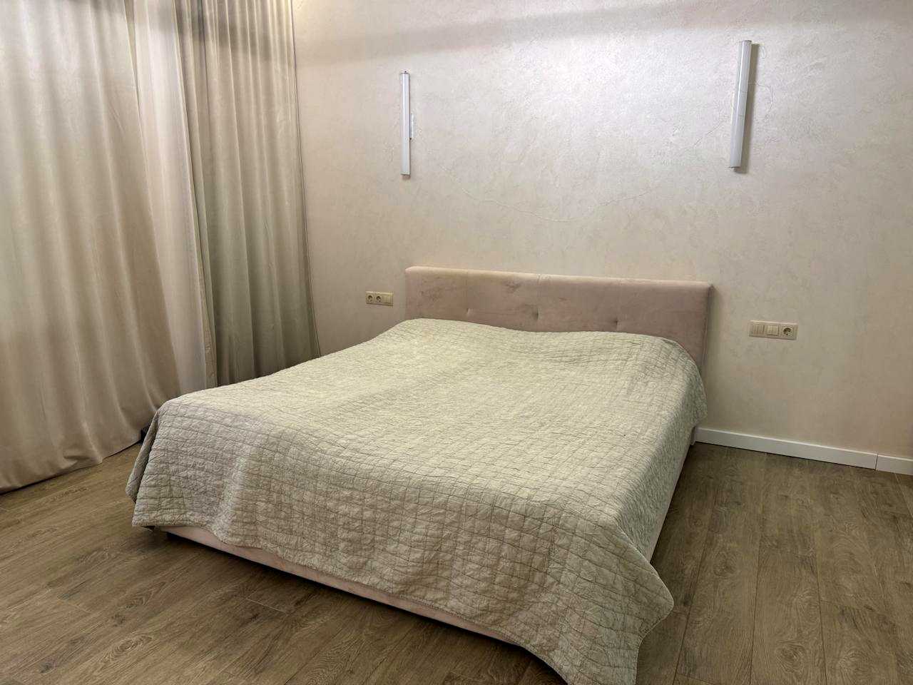 1860660832507329