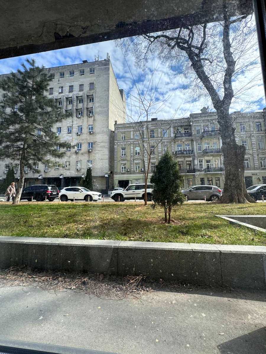 1860721806794007