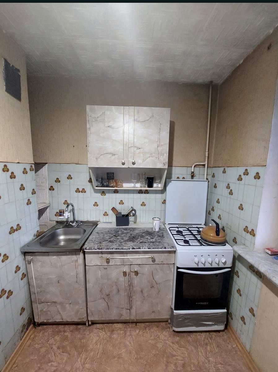 1860728026859473