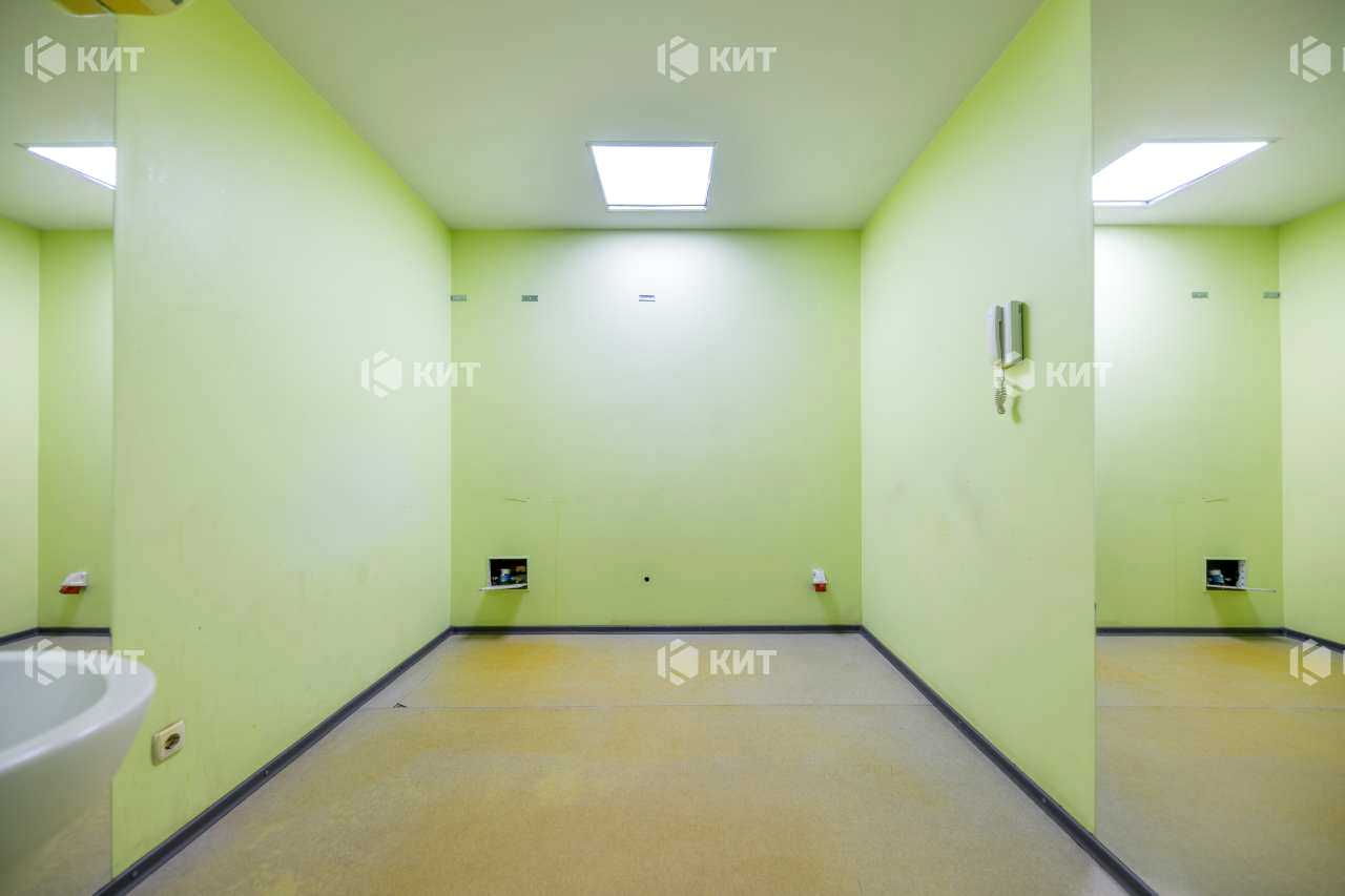 1860729238209679
