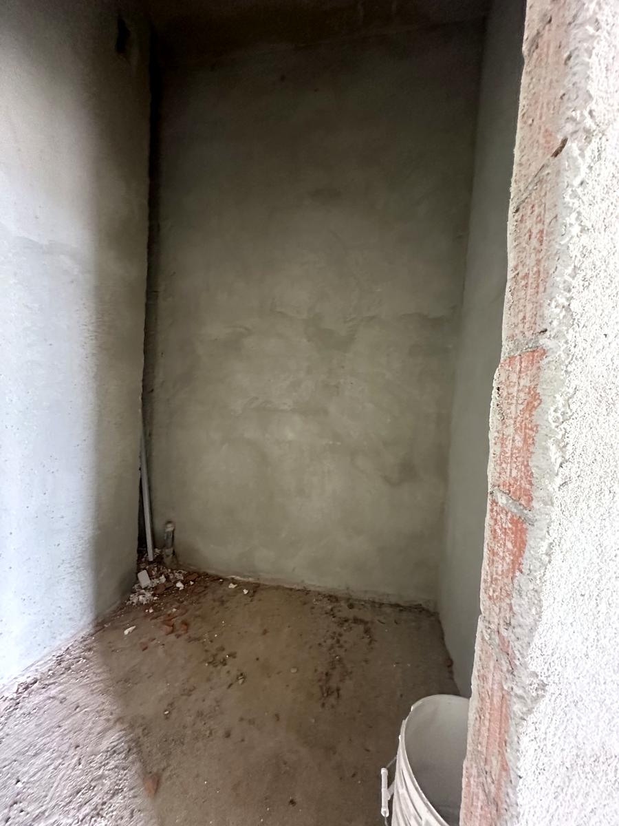 1860733048638206