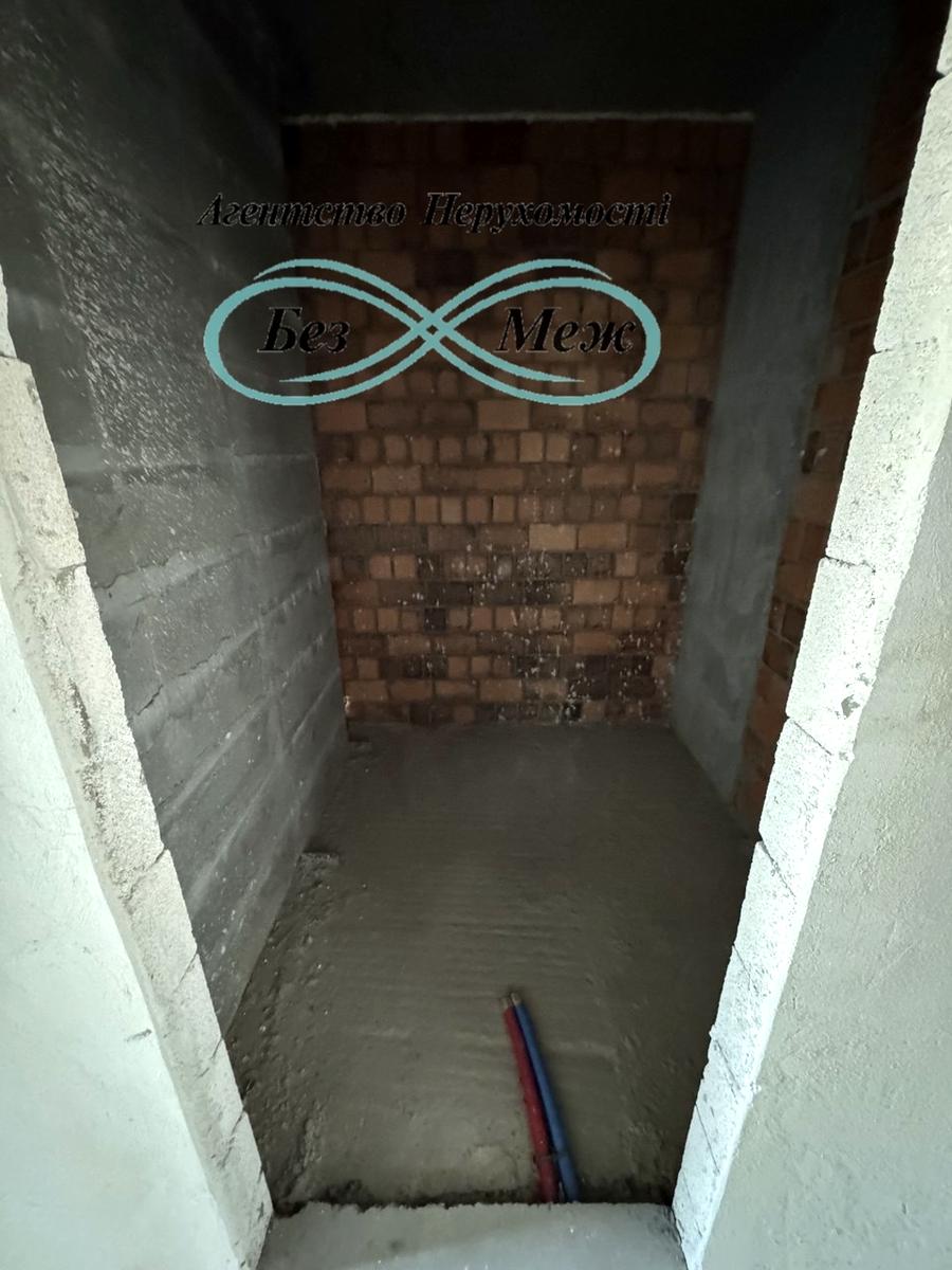 1860734494757445