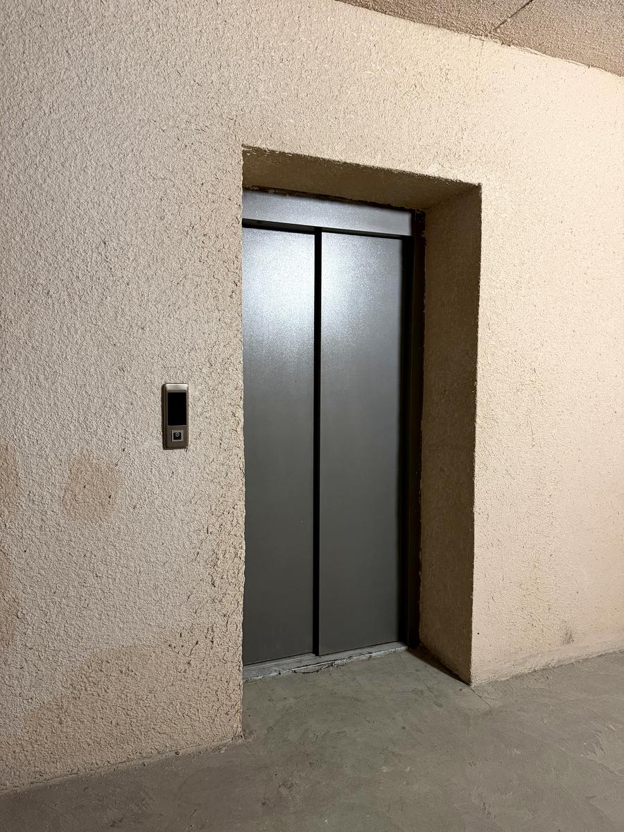 1860796308702441